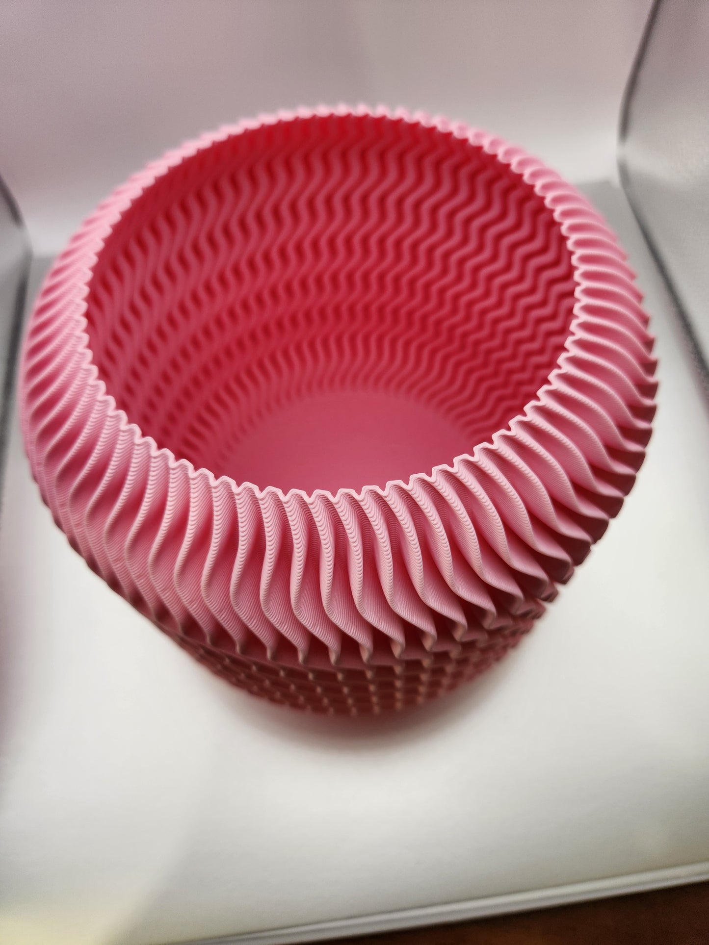 Malibu Pot designed by Lu Cop