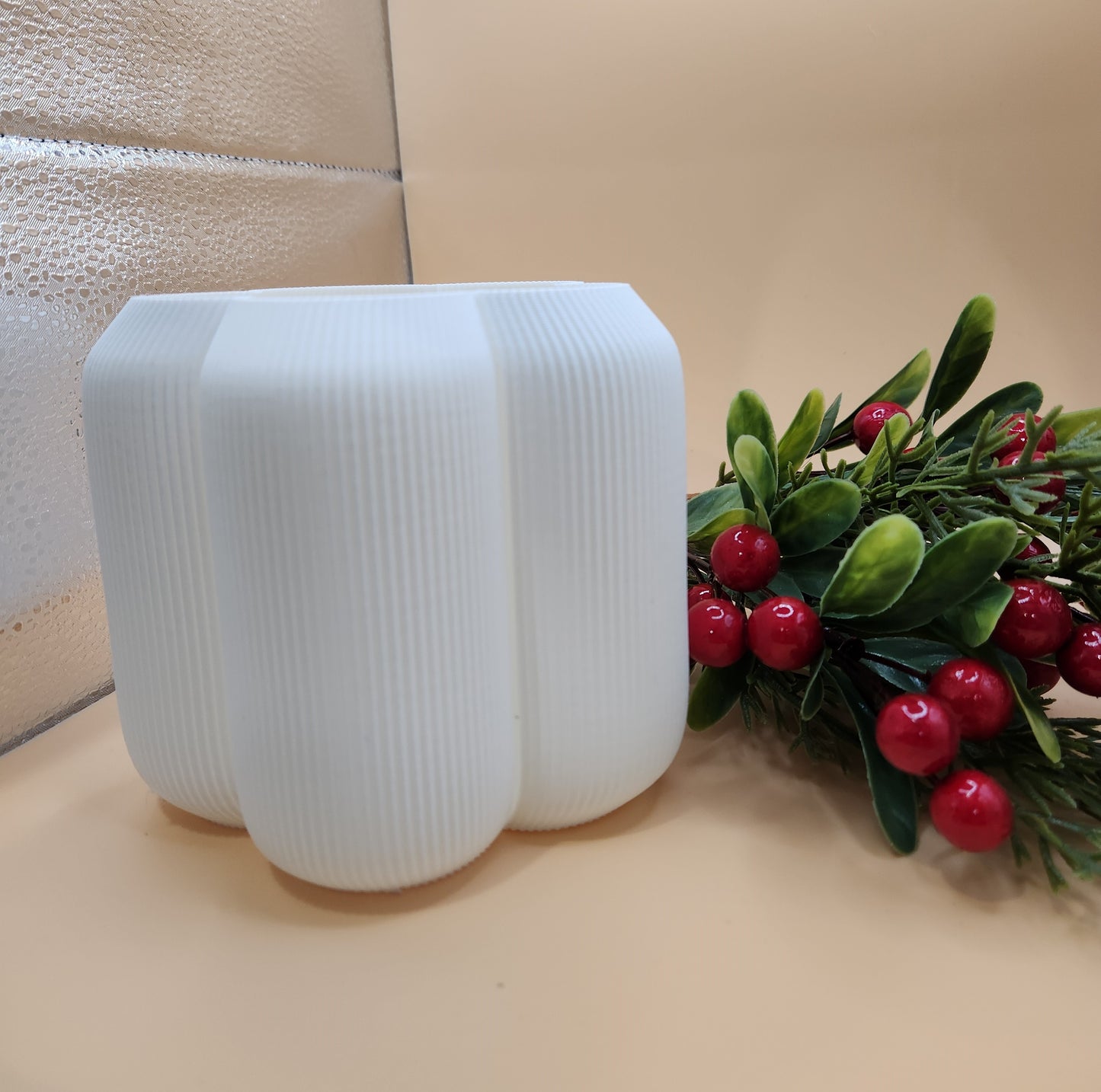 Caribe Pot designed by Lu Cop
