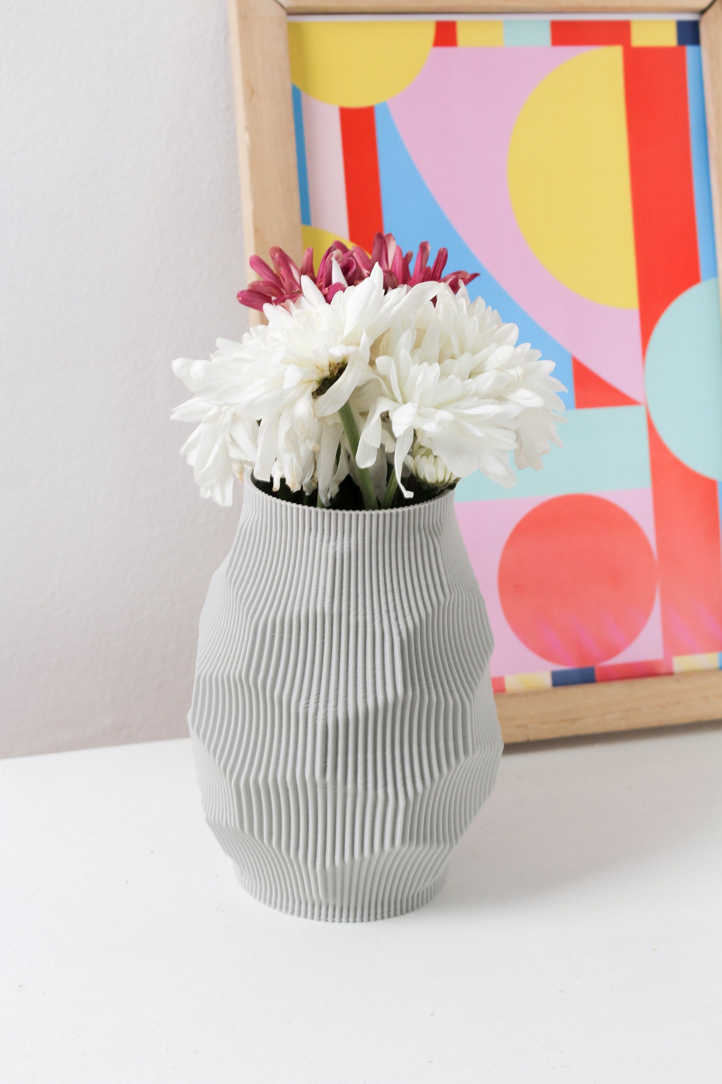 Hexa Vase by Lunfardo