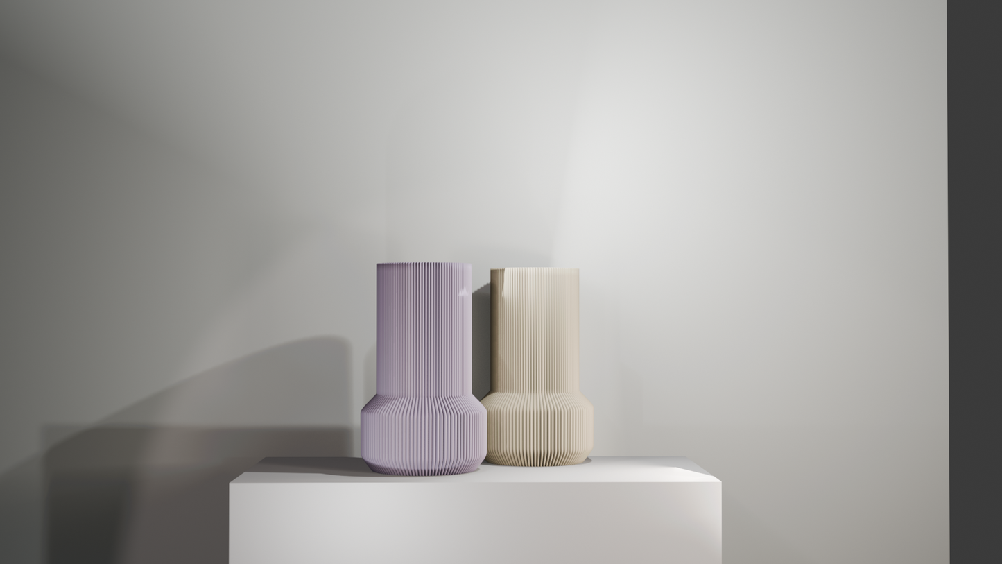 Niza Vase by Lu Cop
