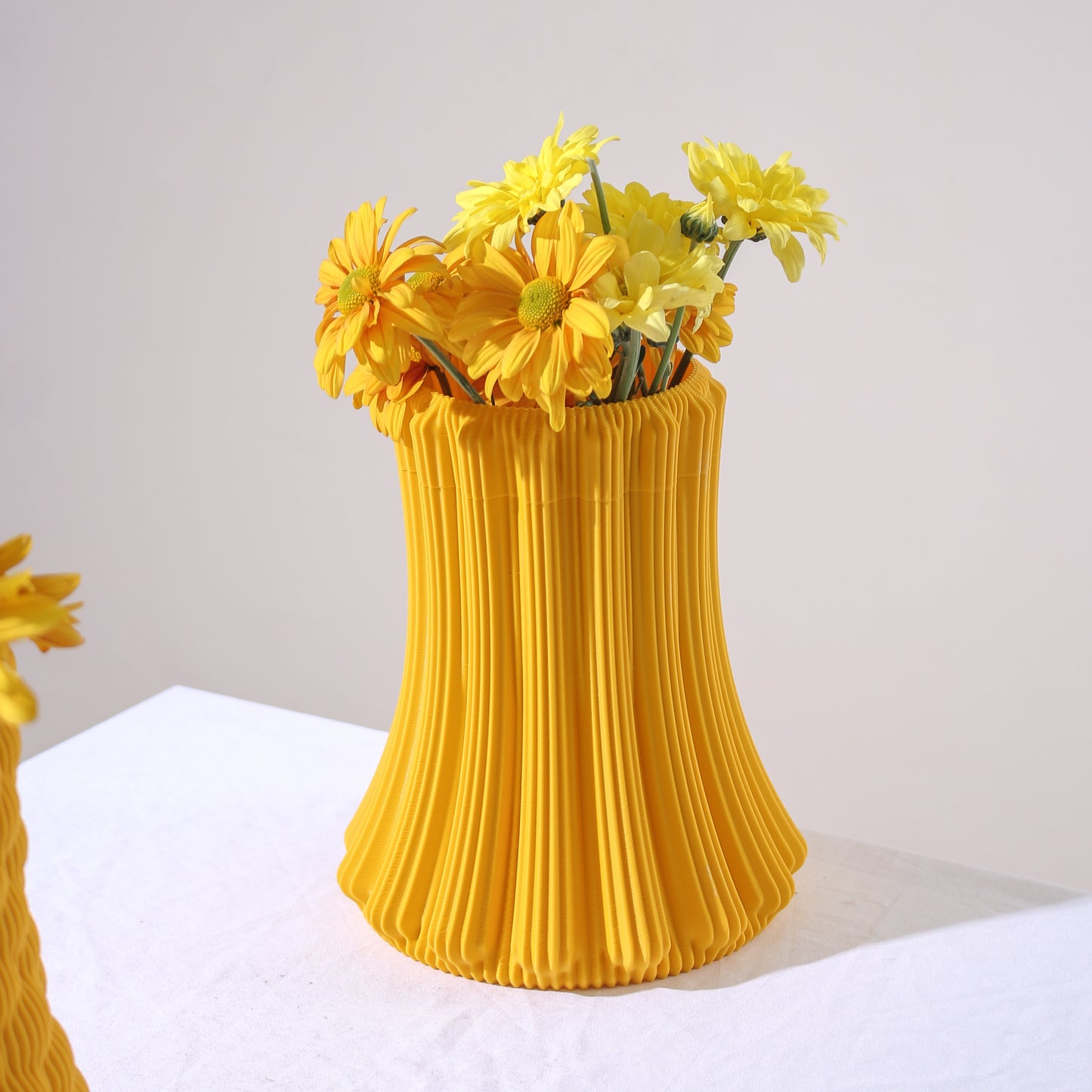 Pipe Vase by Lunfardo