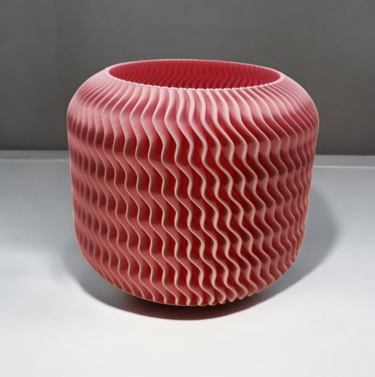 Malibu Pot designed by Lu Cop